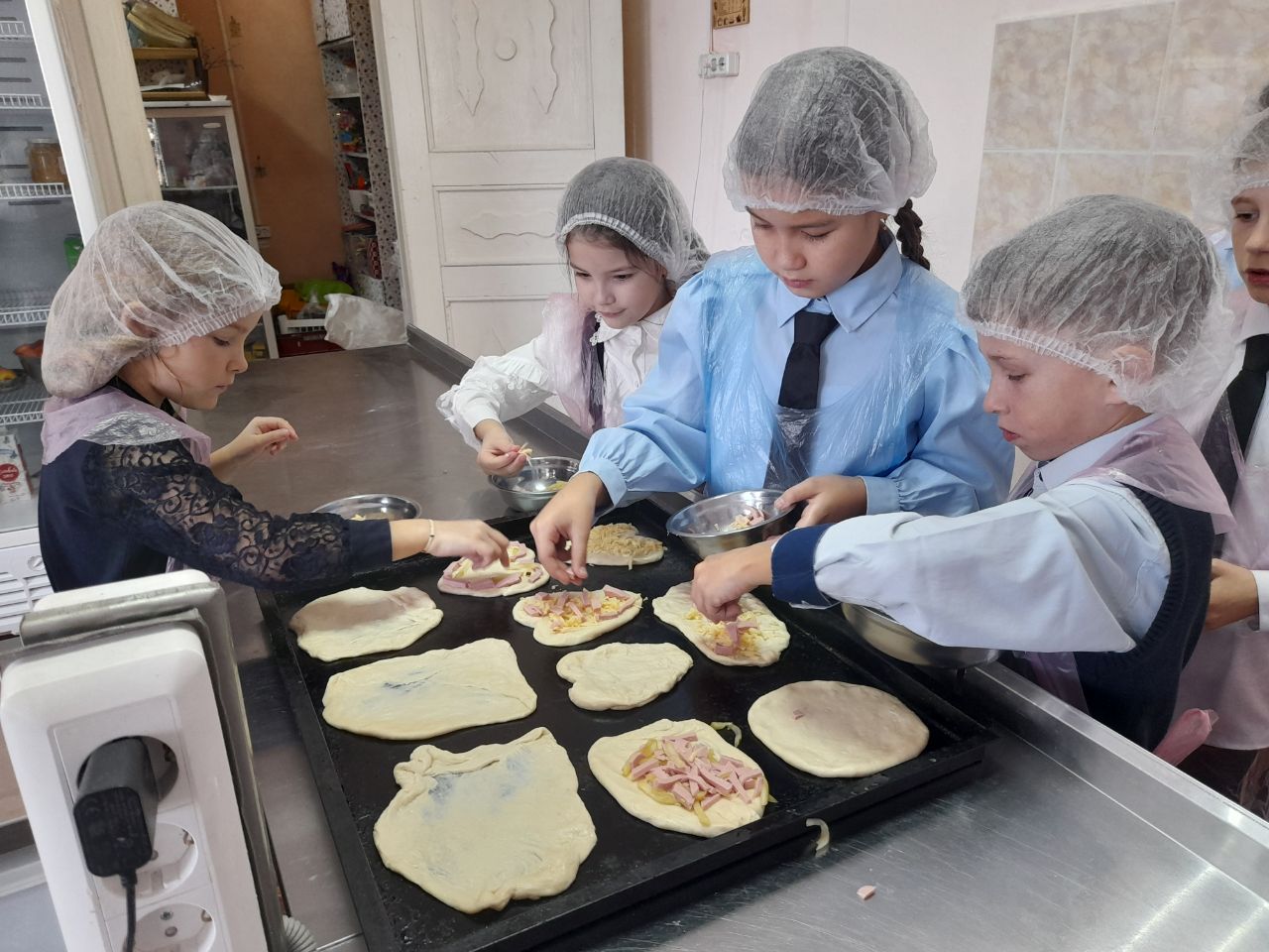 Мастер - класс &amp;quot;Пицца - по - русски&amp;quot;.